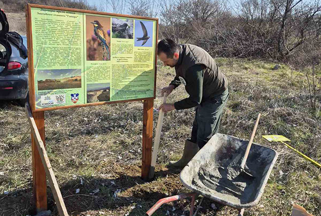 Postavljanje informativnih tabli na ZS Glinara